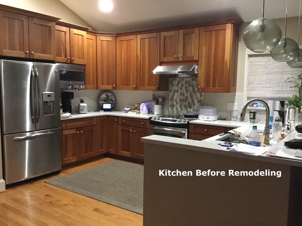 Original Kitchen Cooktop and Counter Space Before Remodel